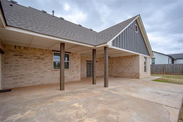 2389 S County Road 1262, Blanchard, OK 73010