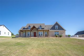 2389 S County Road 1262, Blanchard, OK 73010