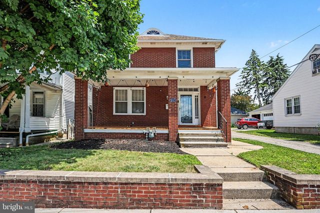317 E HANOVER ST, Hanover, PA 17331