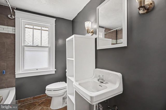317 E HANOVER ST, Hanover, PA 17331