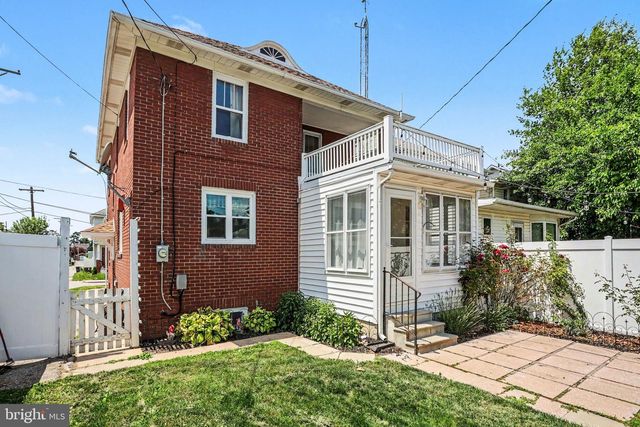 317 E HANOVER ST, Hanover, PA 17331