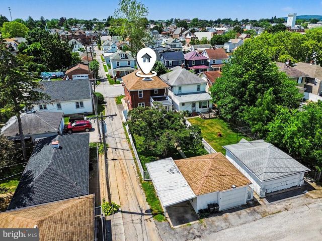 317 E HANOVER ST, Hanover, PA 17331