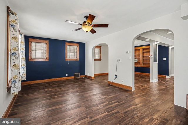 317 E HANOVER ST, Hanover, PA 17331