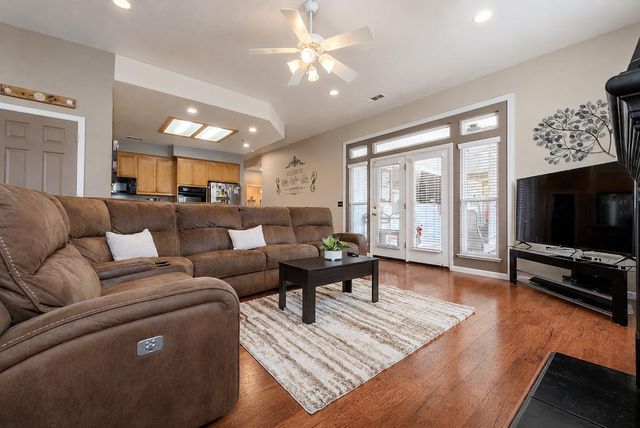 503 Franklin Ln, Ripon, CA 95366