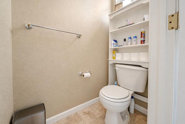 503 Franklin Ln, Ripon, CA 95366
