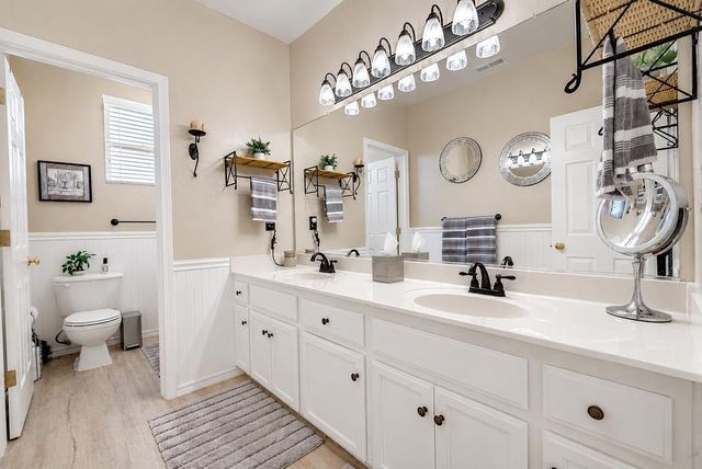 503 Franklin Ln, Ripon, CA 95366