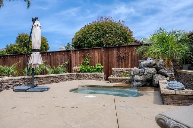 503 Franklin Ln, Ripon, CA 95366