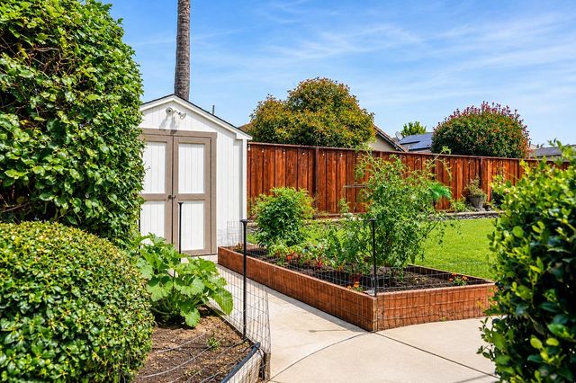503 Franklin Ln, Ripon, CA 95366