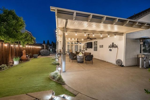 503 Franklin Ln, Ripon, CA 95366