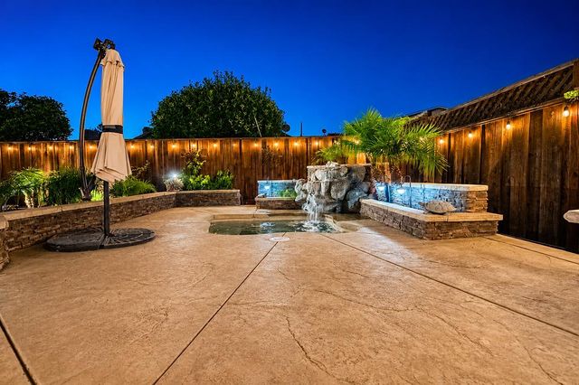 503 Franklin Ln, Ripon, CA 95366