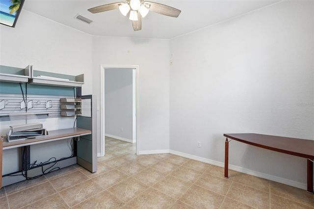 470 SPRING LAKE BOULEVARD NW, Port Charlotte, FL 33952