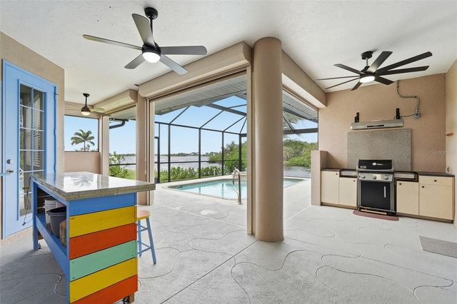 470 SPRING LAKE BOULEVARD NW, Port Charlotte, FL 33952