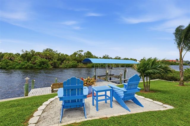 470 SPRING LAKE BOULEVARD NW, Port Charlotte, FL 33952