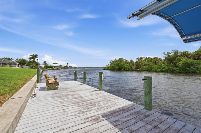 470 SPRING LAKE BOULEVARD NW, Port Charlotte, FL 33952