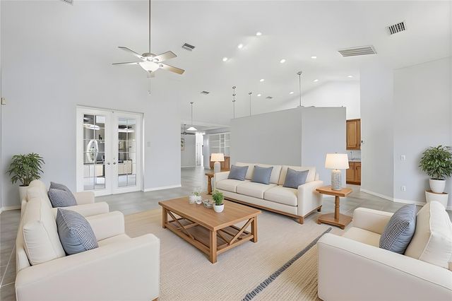 470 SPRING LAKE BOULEVARD NW, Port Charlotte, FL 33952