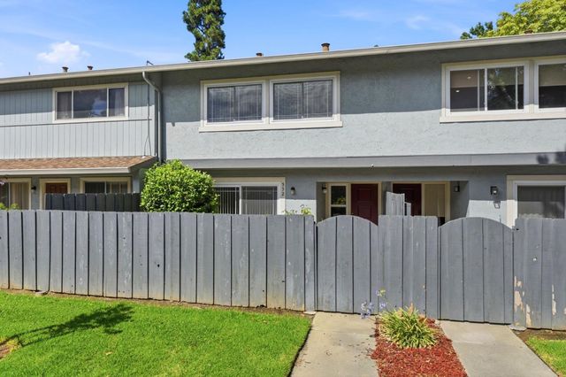 552 Crimsonberry Way, San Jose, CA 95129