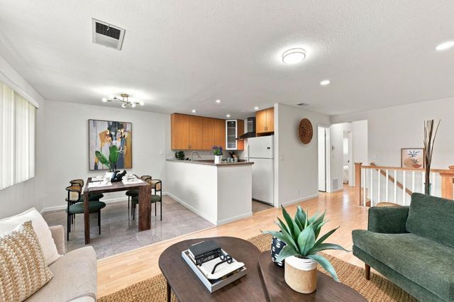 552 Crimsonberry Way, San Jose, CA 95129