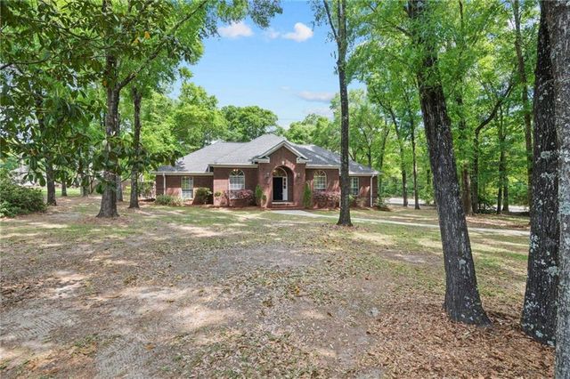 8500 Vintage Woods Drive, Mobile, AL 36619