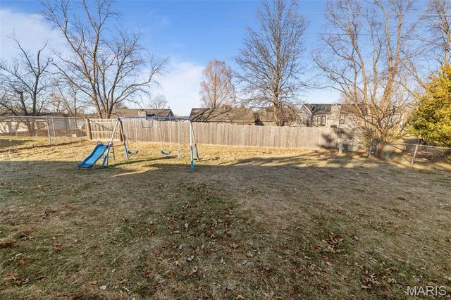 4677 Onondaga Trail, St Charles, MO 63304