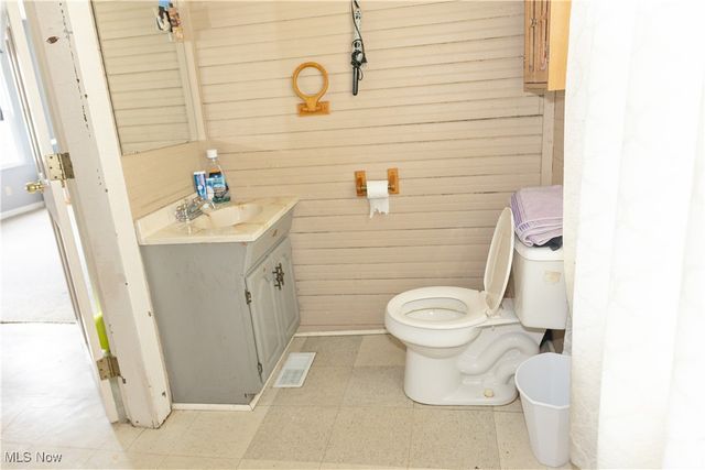 313 2nd Street NE, Massillon, OH 44646