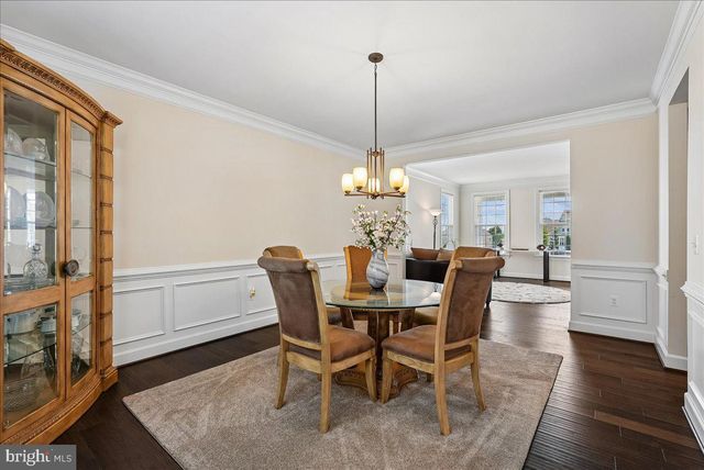 41700 WAKEHURST PL, Leesburg, VA 20176