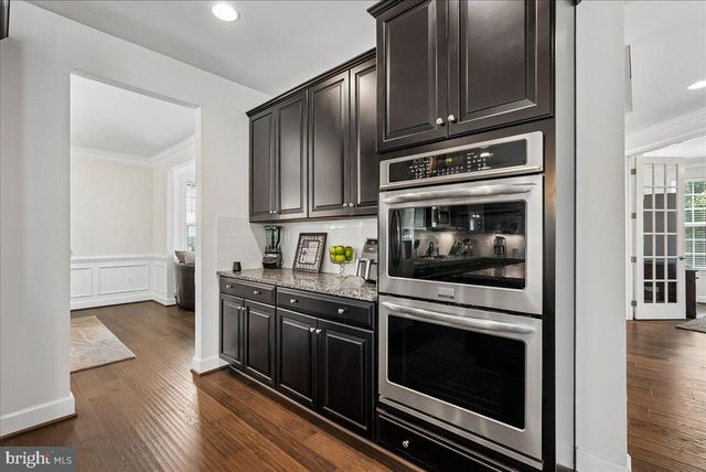 41700 WAKEHURST PL, Leesburg, VA 20176