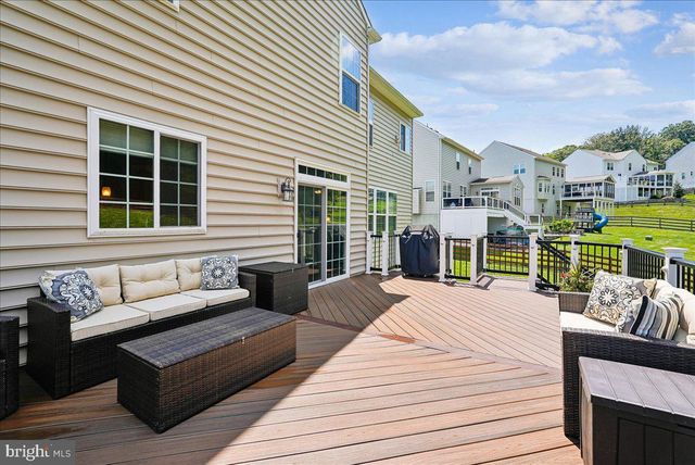 41700 WAKEHURST PL, Leesburg, VA 20176