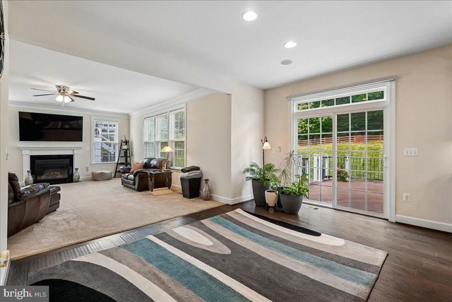 41700 WAKEHURST PL, Leesburg, VA 20176