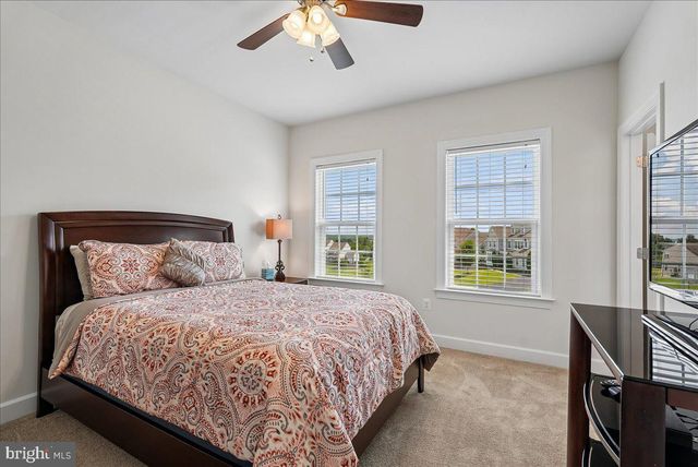41700 WAKEHURST PL, Leesburg, VA 20176