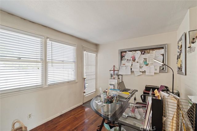 3711 Lemon, Long Beach, CA 90807