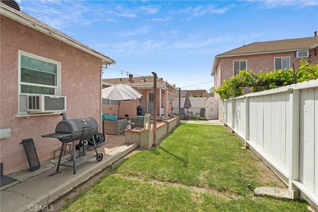 3711 Lemon, Long Beach, CA 90807