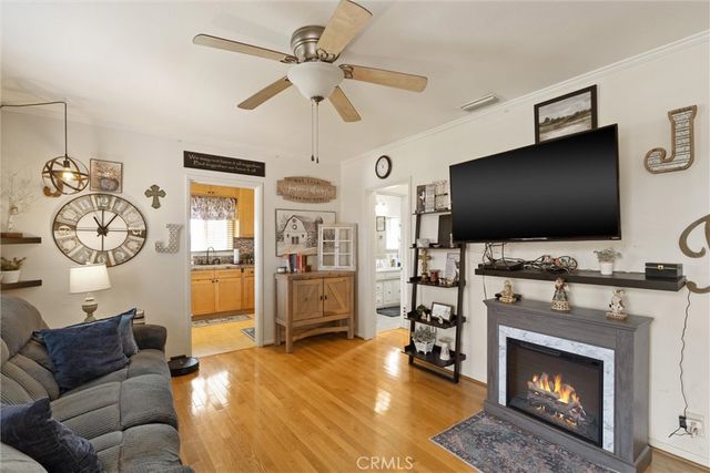 3711 Lemon, Long Beach, CA 90807
