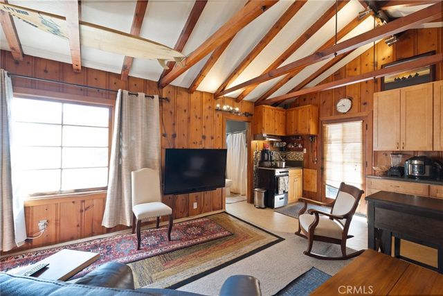 3711 Lemon, Long Beach, CA 90807