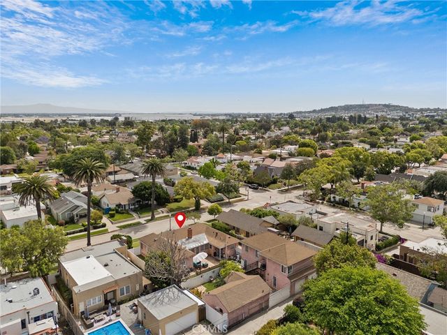 3711 Lemon, Long Beach, CA 90807