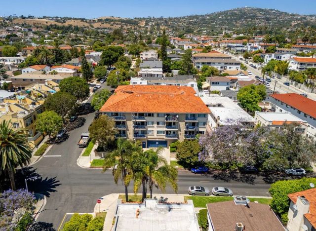 1110 W 10th Street 104, San Pedro, CA 90731