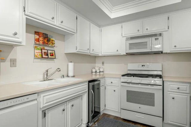 1110 W 10th Street 104, San Pedro, CA 90731