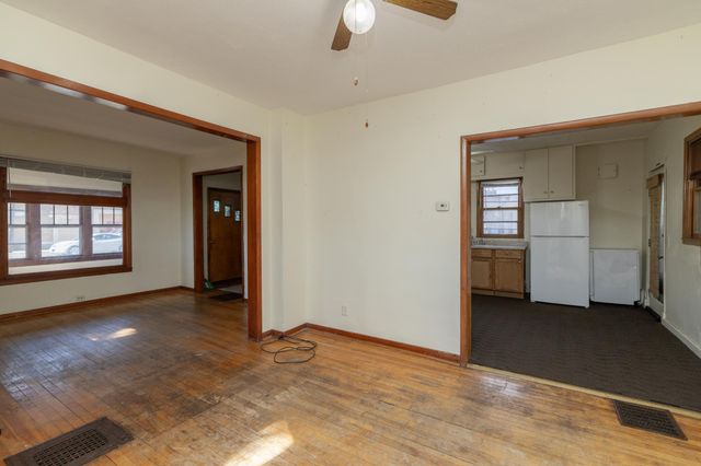 632 Smith Avenue S, Saint Paul, MN 55107