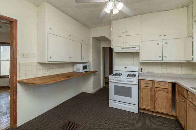 632 Smith Avenue S, Saint Paul, MN 55107