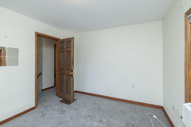 632 Smith Avenue S, Saint Paul, MN 55107