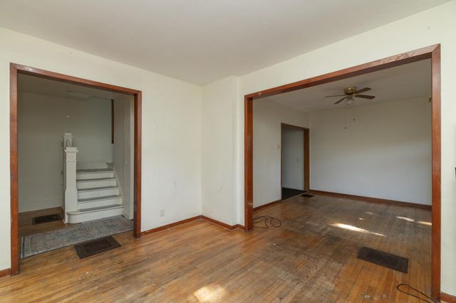 632 Smith Avenue S, Saint Paul, MN 55107