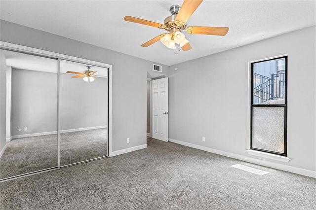 4056 Warwick Boulevard 3, Kansas City, MO 64111