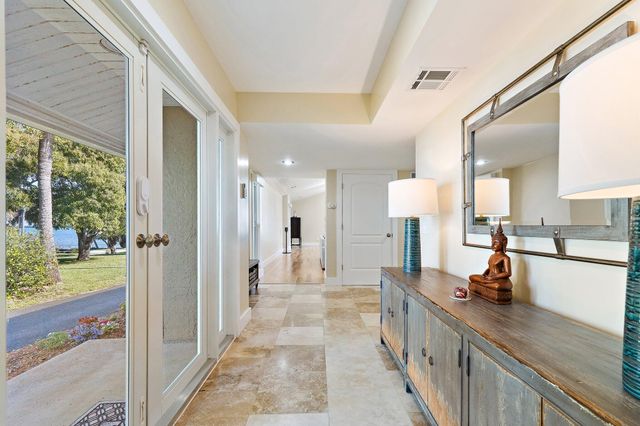 2315 S Indian River Drive, Fort Pierce, FL 34950