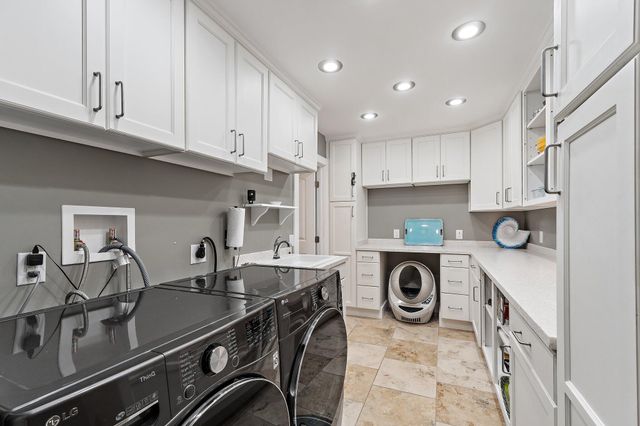 2315 S Indian River Drive, Fort Pierce, FL 34950