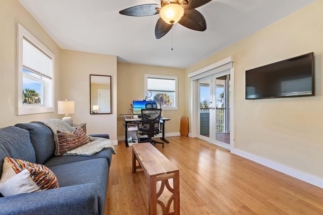 2315 S Indian River Drive, Fort Pierce, FL 34950