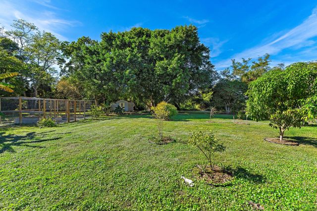 2315 S Indian River Drive, Fort Pierce, FL 34950