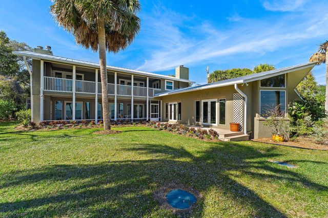 2315 S Indian River Drive, Fort Pierce, FL 34950