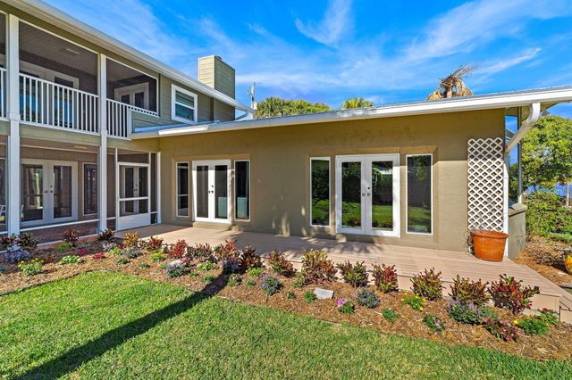 2315 S Indian River Drive, Fort Pierce, FL 34950