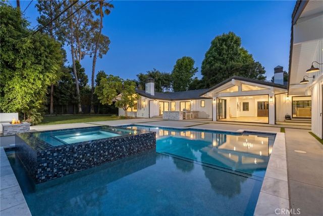 1470 Bryant Drive E, Long Beach, CA 90815