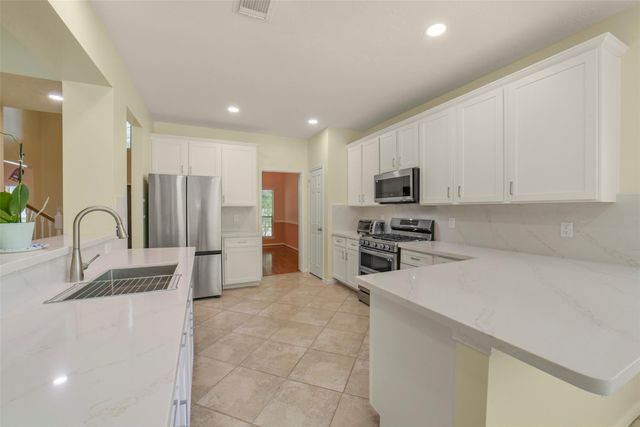2414 Falcon Knoll Ln, Katy, TX 77494