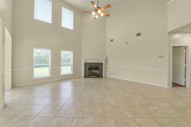 2414 Falcon Knoll Ln, Katy, TX 77494